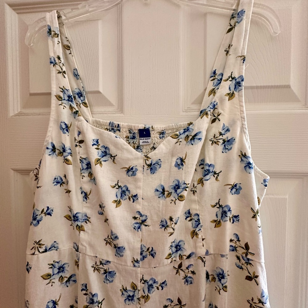 Old Navy fit and flare linen blend with Sweetheart neckline - Picture 3 of 6